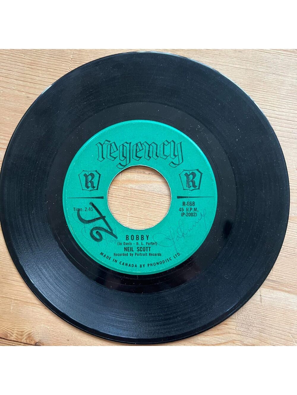 Neil Scott - Bobby/I Haven't found it with Another 45rpm VG+ R16